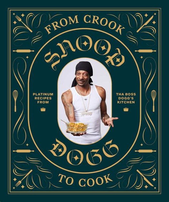 Snoop Dogg’s Upcoming Cookbook Will Have Gin and Juice Recipe