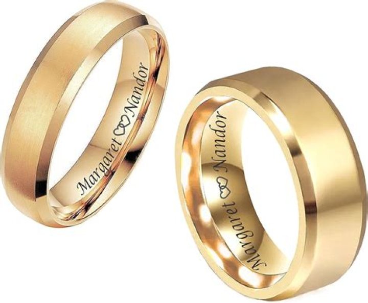 Incredible moment snorkeller 'finds groom's lost wedding ring' stuck around a FISH off remote Pacific island