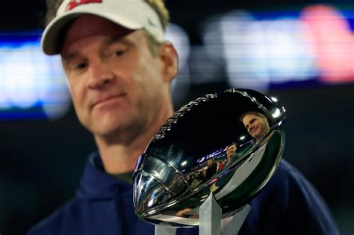 Discovering The Artistry Of Son Dane Knives Vote Bowl