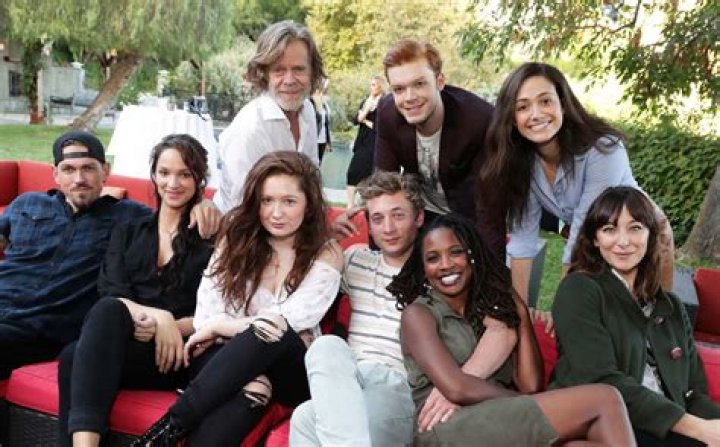 Steve Howey Reveals If He'd Do a 'Shameless' or 'Reba' Revival