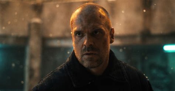 Stranger Things 4 Would Have Been Better Without Hopper