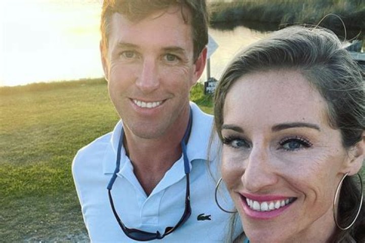 Who is Susanna Gibson's husband, John David?