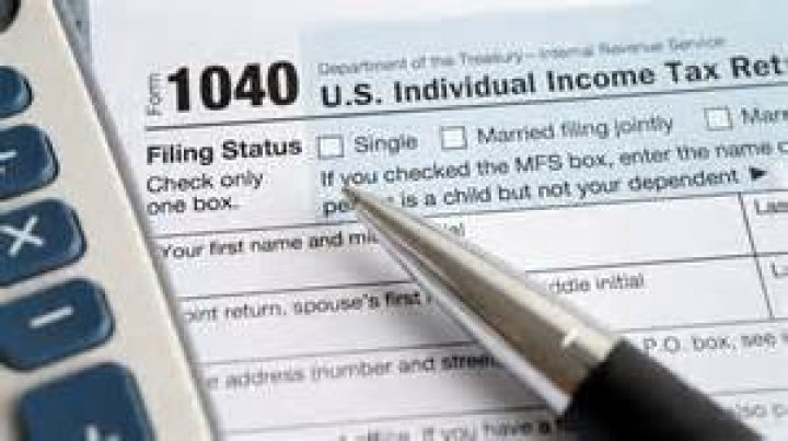 Tax prep giants fight IRS efforts to create its own free filing system
