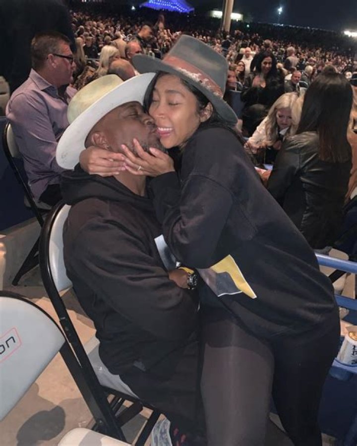 Taye Diggs And Apryl Jones: A Journey Into Their Marriage