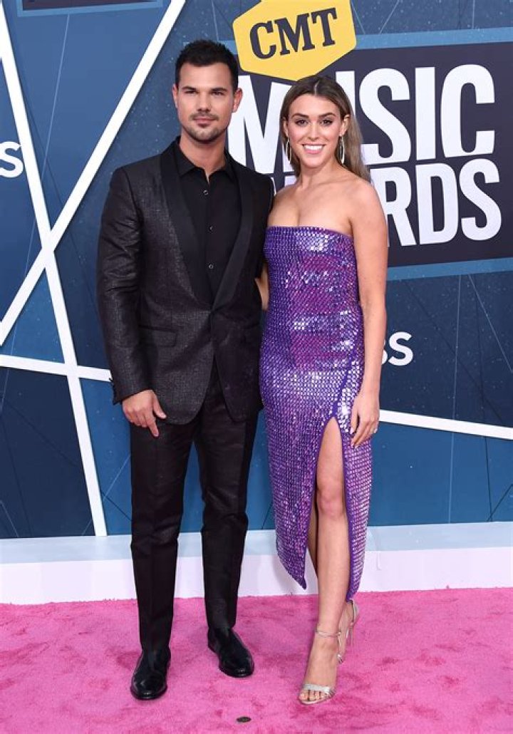 Taylor Lautner, Wife Taylor Dome's Relationship Timeline: Photos