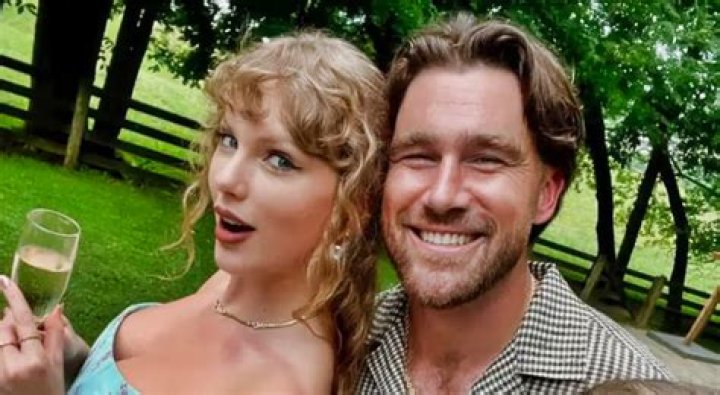 Taylor Swift And Travis Kelce: A Match Made In Pop Culture Heaven?