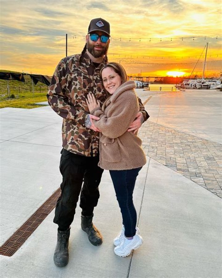 Teen Mom fans slam Jenelle Evans as they spot suspicious object in background of star's TikTok on trip to California