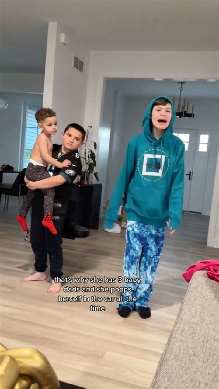 Teen Mom Kailyn Lowry opens up about suffering 'multiple miscarriages' as fans think she secretly welcomed fifth child