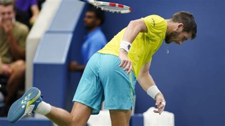 Brit No1 Cameron Norrie smashes racket as he crashes out of US Open after straight-sets last-16 defeat to Andrey Rublev