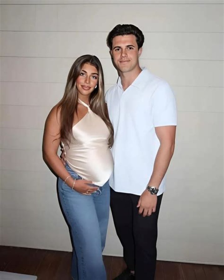 Teresa Giudice Pregnancy Rumors Not True, Crisis Manager Says