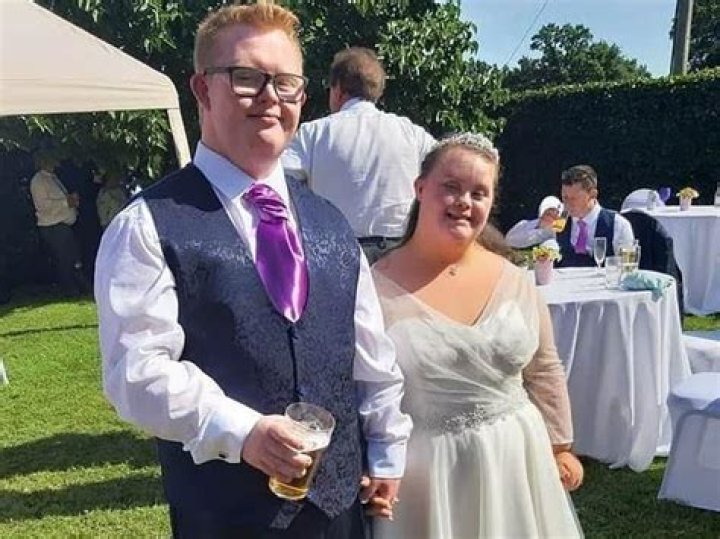 This Couple With Down Syndrome Have Been Married 22 Years