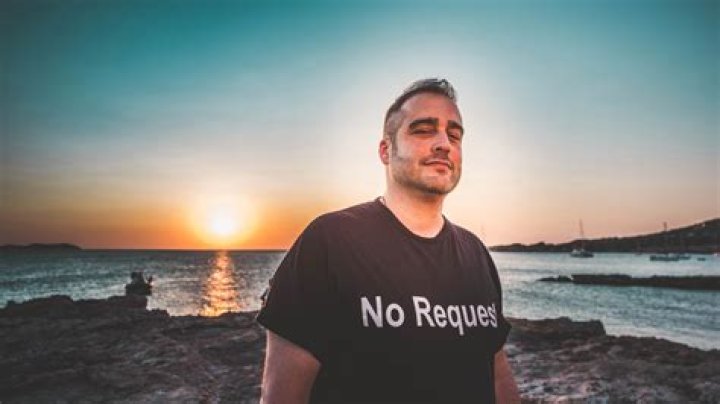 Todd Edwards selects music guaranteed to get the party started