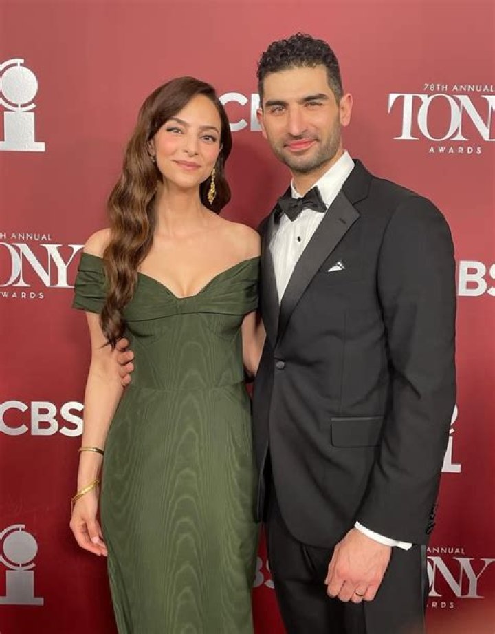 Tolya Ashe Net Worth, Age, Wiki, Biography, Relationship, Wife, Dating, Ethnicity, Height & Facts