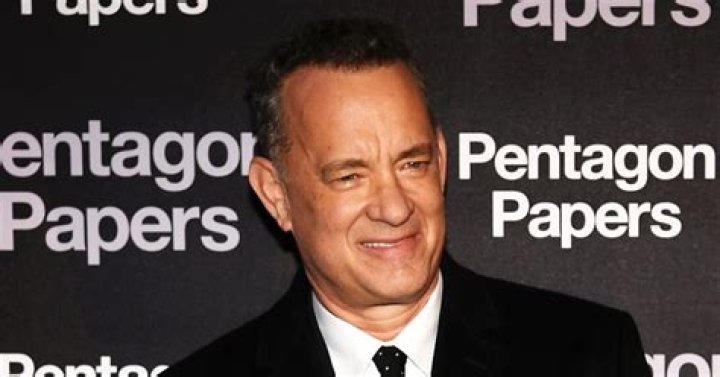 Tom Hanks Channels Mister Rogers in First Look at Film: Pic