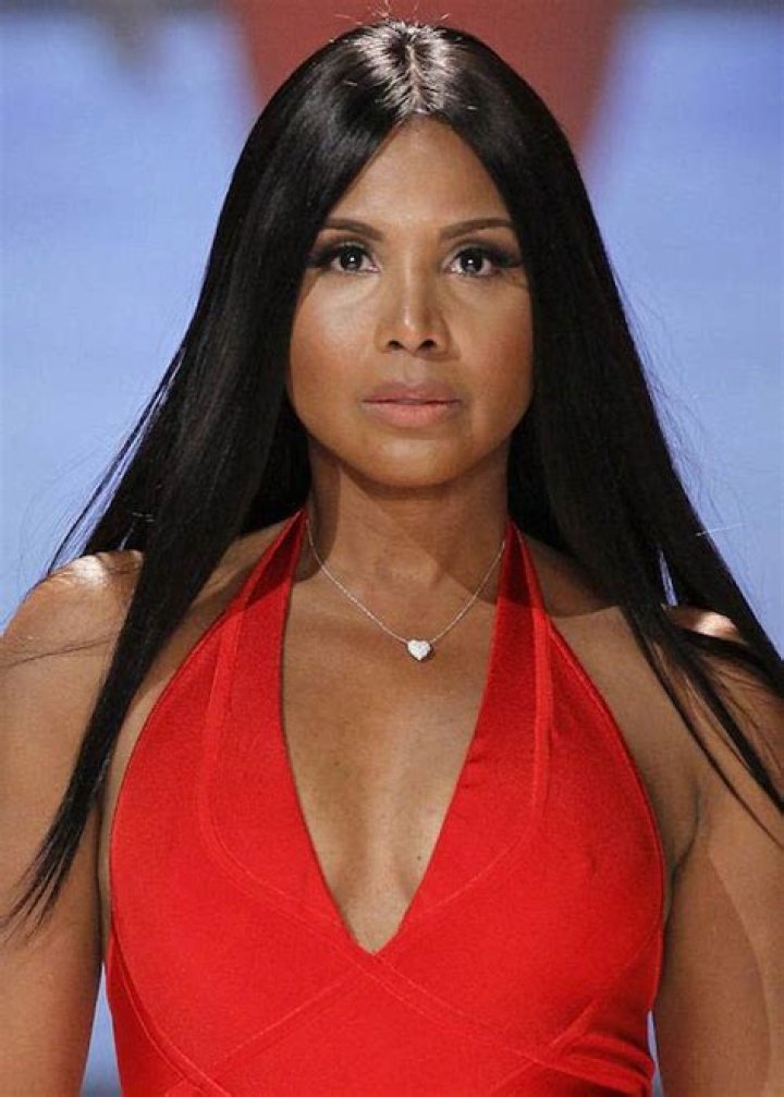 Toni Braxton's Height And Weight: The Secrets Behind Her Stunning Figure