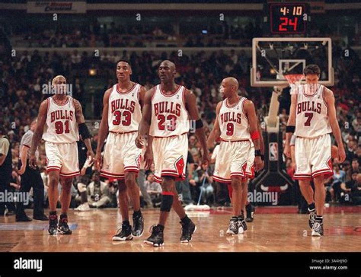 Who is Toni Kukoc? Former Chicago Bulls player and star of Michael Jordan’s Last Dance documentary – The US Sun