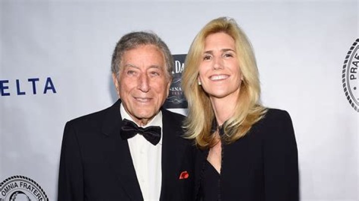 Tony Bennett's Wife and Son Speak Out After His Death: Read Statement