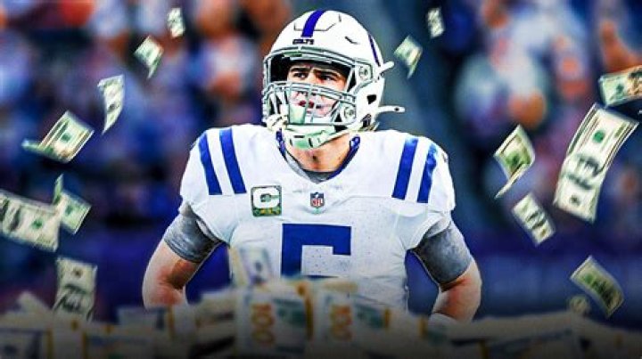 Troy Aikman Net Worth: A Look at the NFL Legend’s Earnings!