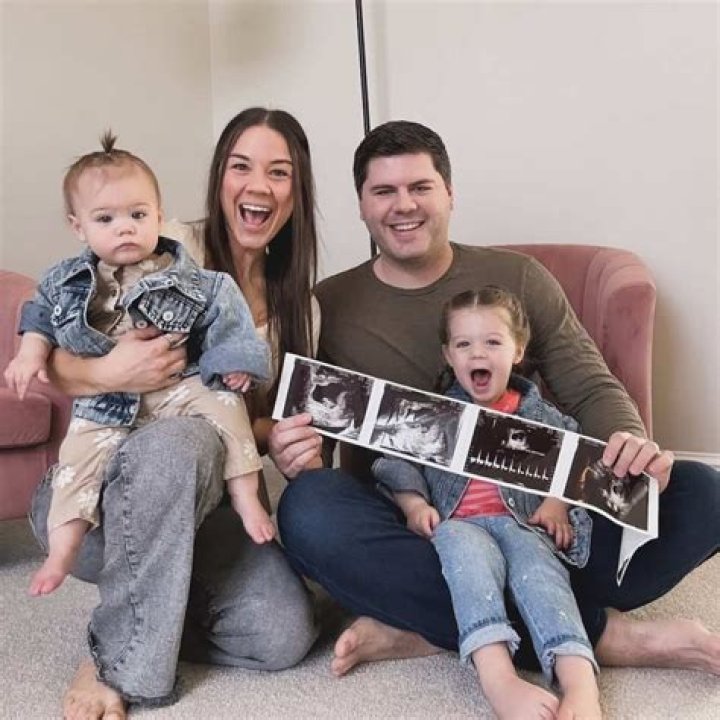 Vanessa Hudgens: Nude Picture Scandal Was the "Worst Moment of My Career"