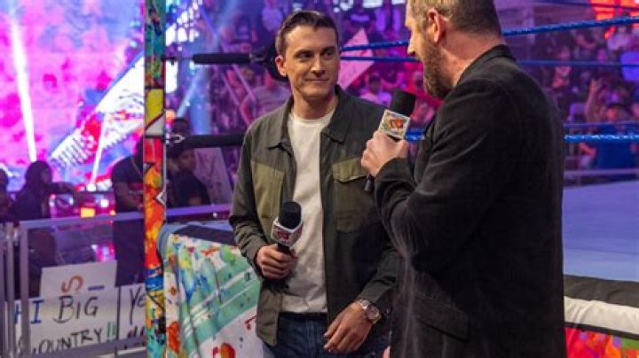 Vic Joseph Reflects On Being RAW’s New Lead Commentator