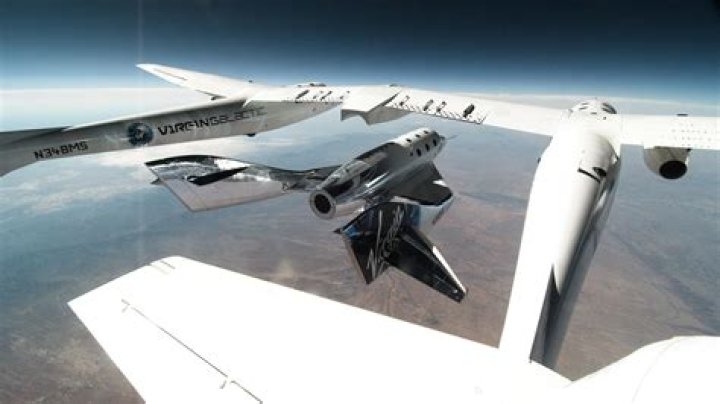 Virgin Galactic completes first commercial SpaceShipTwo suborbital flight