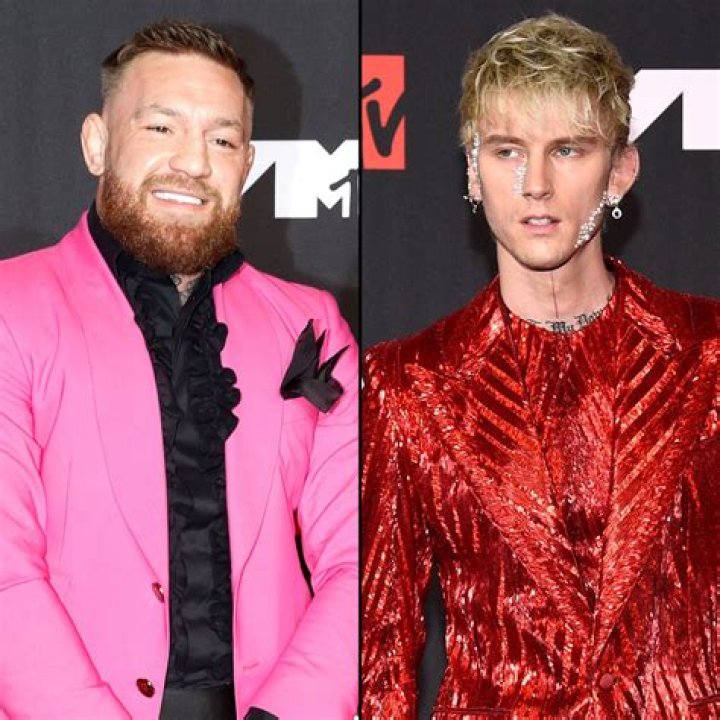 VMAs 2021: Conor McGregor Denies Fighting MGK Over Photo Request