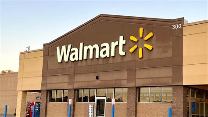 Walmart shoppers rush to buy iconic perfume which scans for $46 - more than half off its $112 price tag