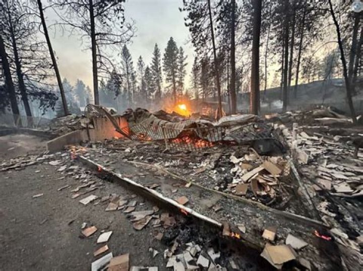 Medical Lake Fire Update as Residents Return To Assess Damage, Destruction