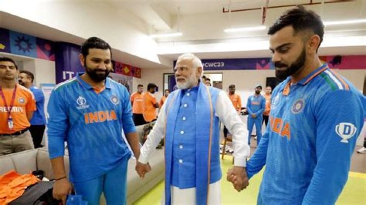 PM Narendra Modi consoles Indian players with 'chin up' mess up after heartbreaking end to memorable WC campaign – India TV