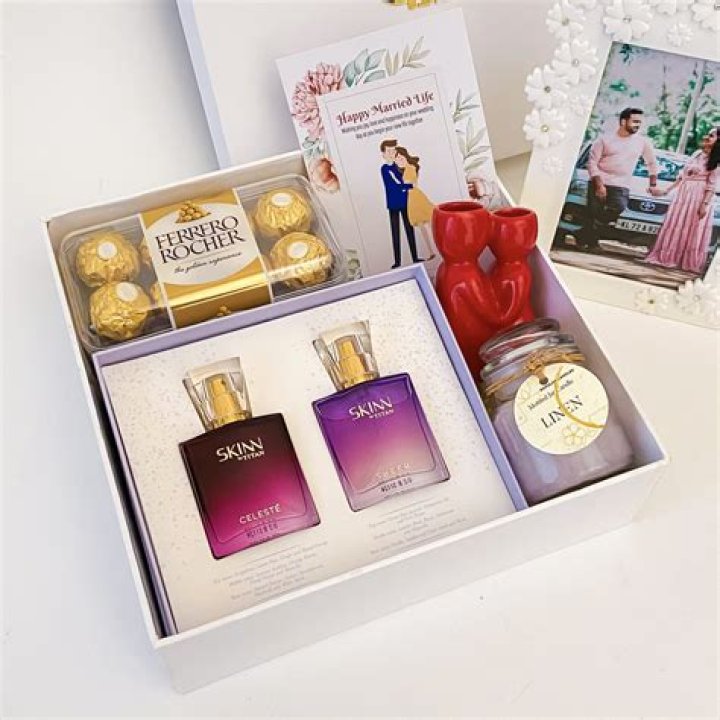 Wedding Gift Ideas Under £50: 25 Affordable Wedding Gift Ideas