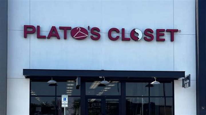 What brands do Platos Closet take?