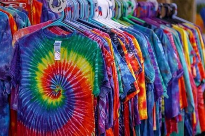 Quick Answer: What Era Was Tie Dye Popular