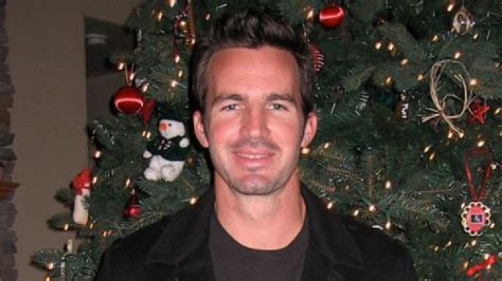 What happened to business partners Chris Smith and Ed Shin?