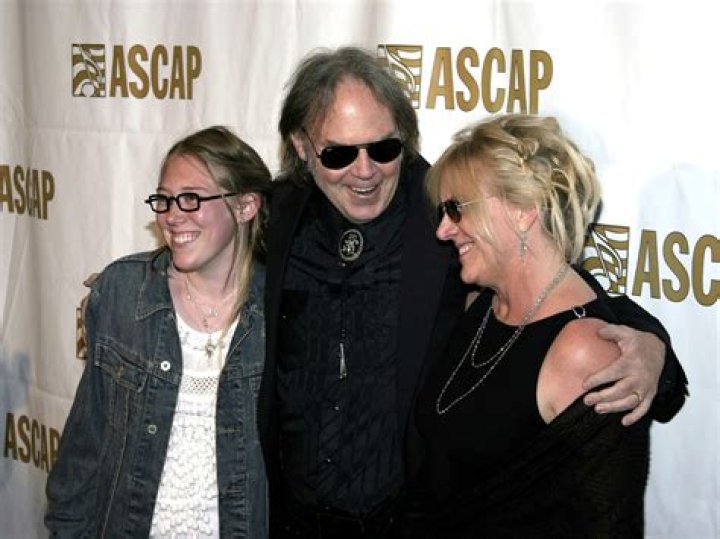 What Happened To Neil Oliver? illness and Health Update