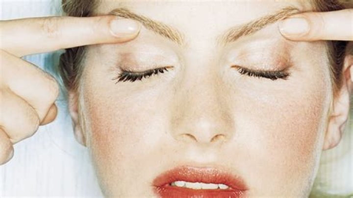 Everything You Need To Know About Brow Pinching