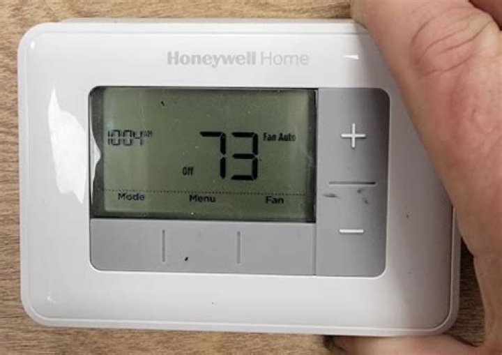 What is circulate mode on Honeywell thermostat?