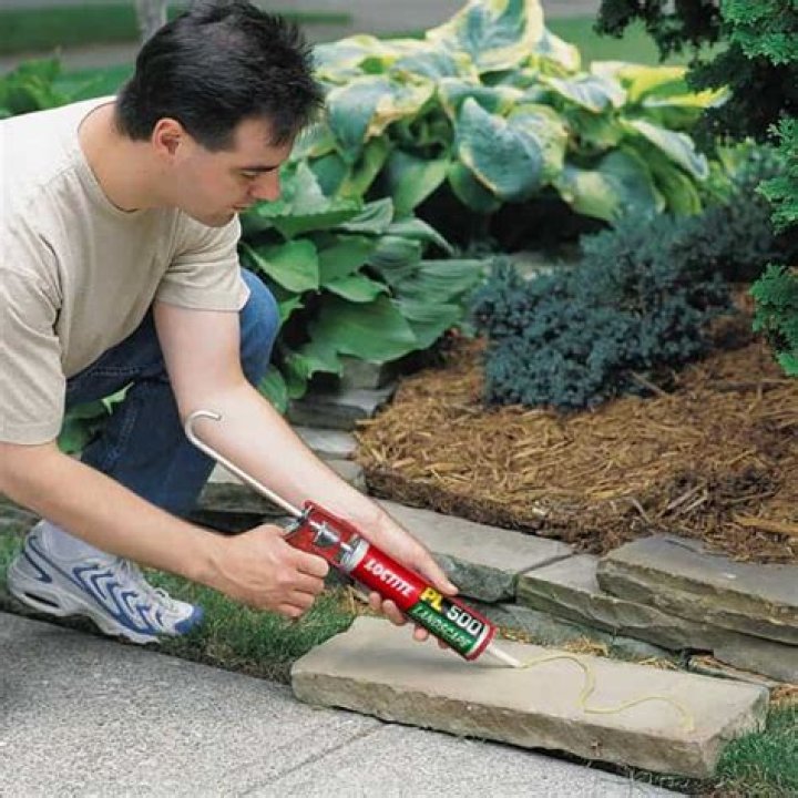 Quick Answer: What Is The Best Landscape Block Adhesive