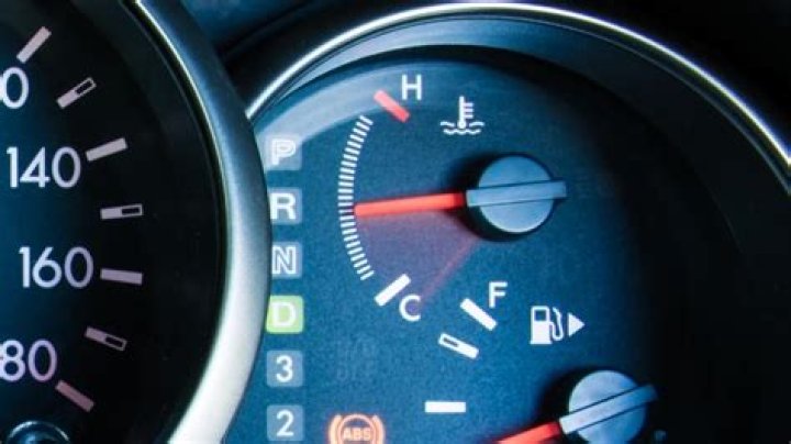 What is the C and H meter in a car?