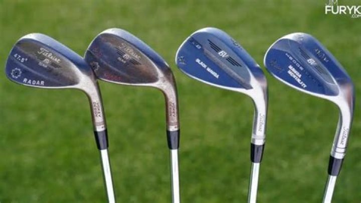 What is the loft of a TaylorMade m2 pitching wedge?