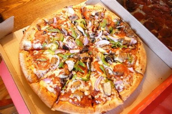 Question: What Toppings Are On A Supreme Pizza From Pizza Hut