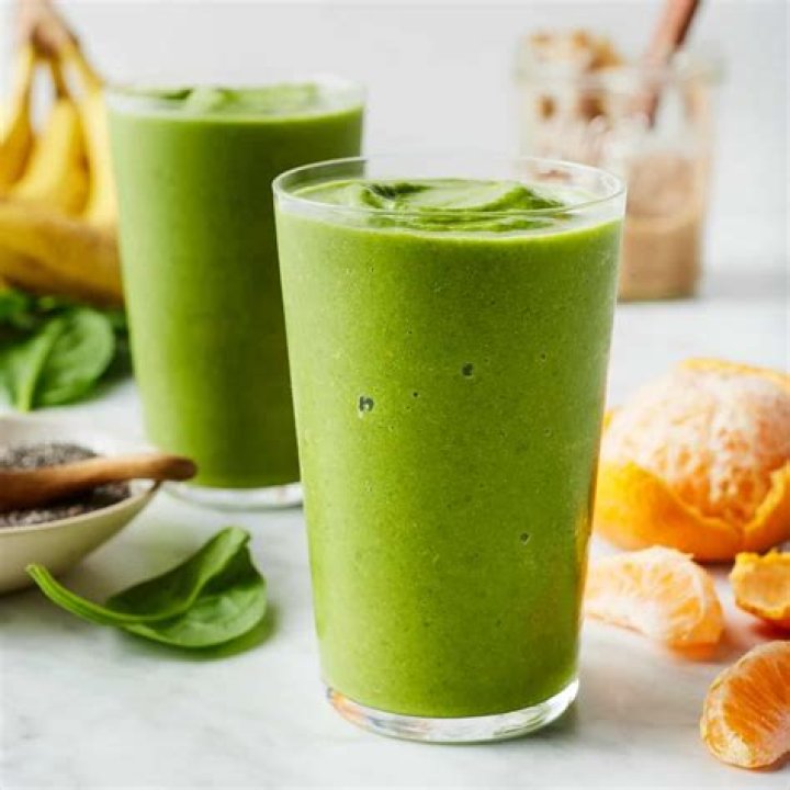 What’s in the green smoothie at Denny’s?