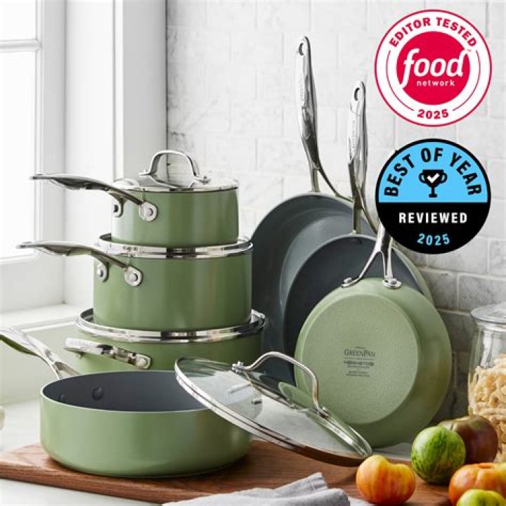 Quick Answer: Which Is Better Scanpan Or Greenpan