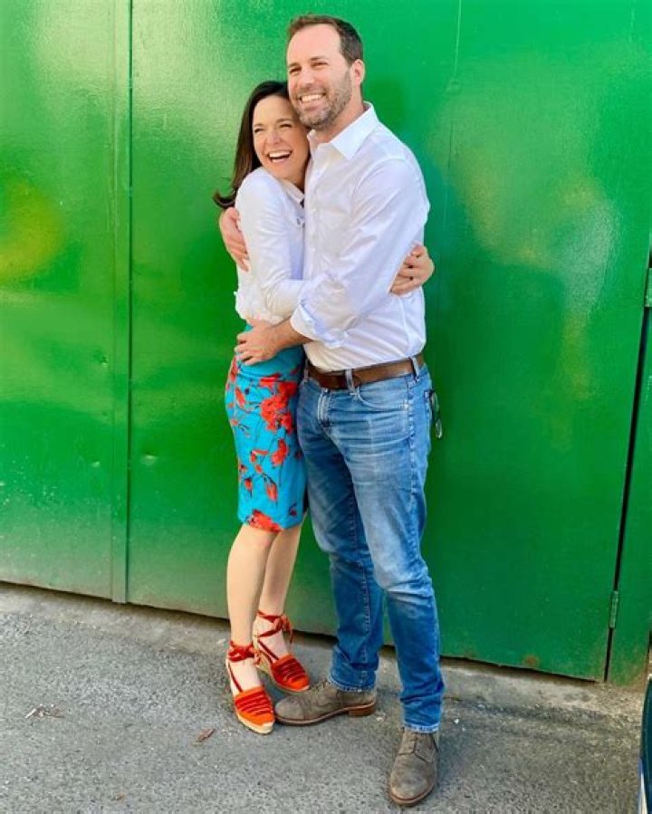 Who is ABC reporter Maggie Rulli?