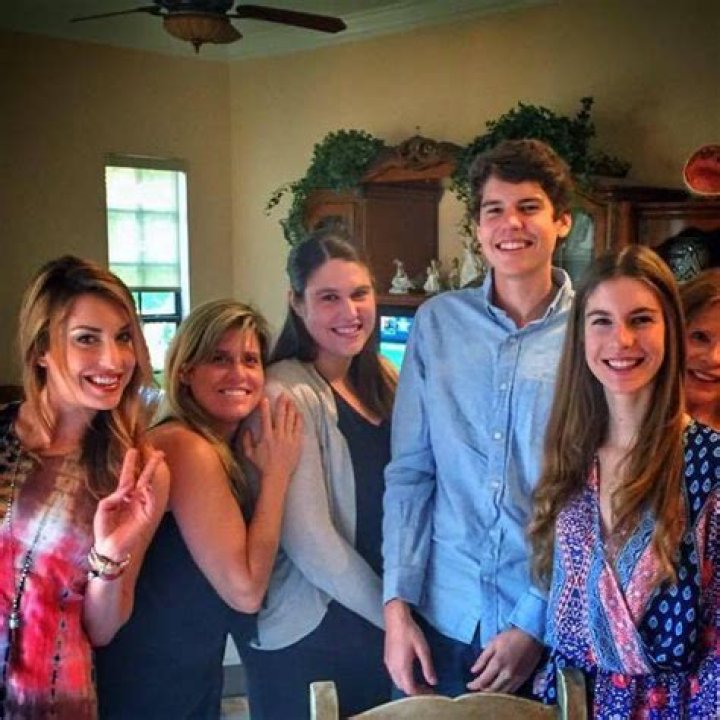 Who is Bernie Kosar Dating Now? Exploring His Past Relationships, Current Status, and Rumours