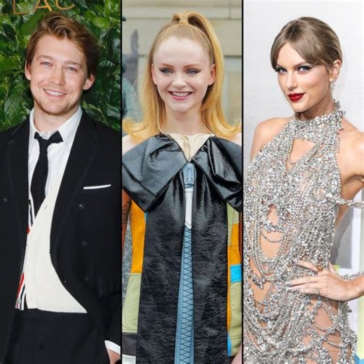 Who is Carrot Top Dating Now? A Look into His Relationships and Rumours