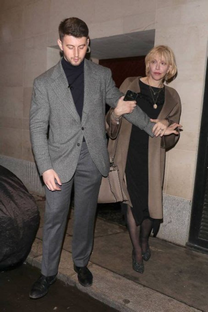 Who is Courtney Love Dating Now? A Look at Her Past Relationships and Current Status