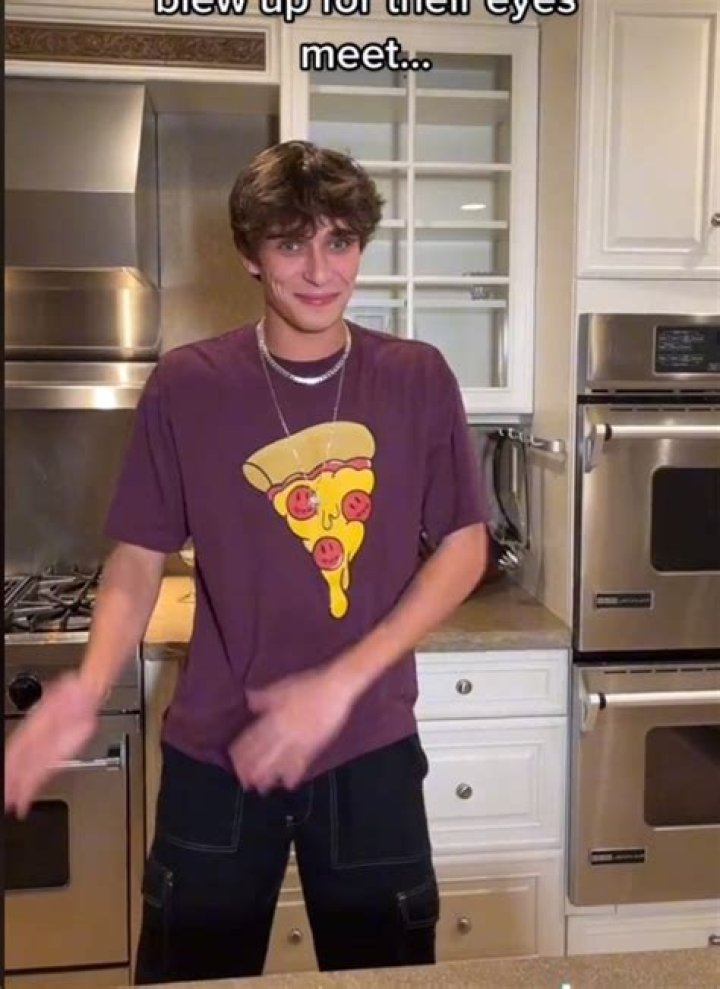 Who is Josh Richards on TikTok and how old is he?