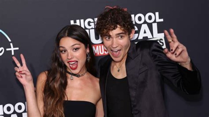 Who is Selangie Arlene Henriquez Dating History: Who is She Dating Now?