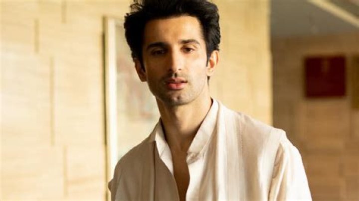 Who is Sidhant Gupta Dating Now? Past Relationships, Current Relationship Status, Rumours and Facts