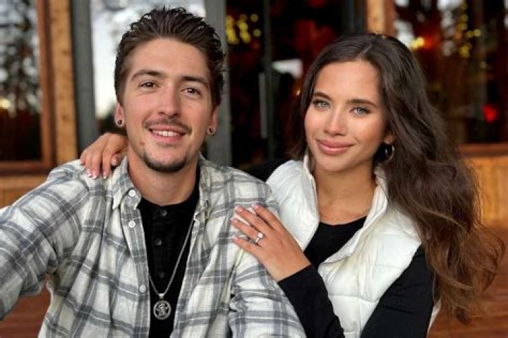 Who is Tara Henderson? Wiki, Age, Bio, Net Worth, Career, Relationship, Family